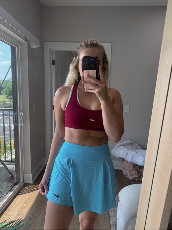 Nike Dresses & Skirts - NIKE NWT tennis skirt XS